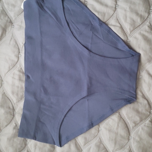 SOMA Aloe Ribbed Hipster in Storm Clouds color - Picture 4 of 5